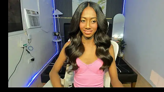 BlackbarbieXXL online show from April 3, 7:59 am