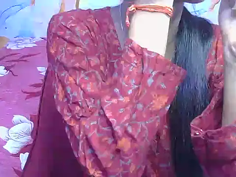Snapshot of yours-isha chatting on July 18, 2:31 am yours-isha online show from July 18, 2:31 am
