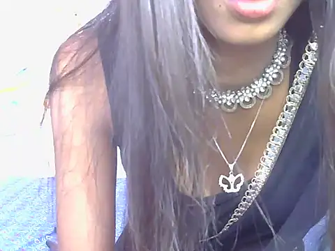 Snapshot of yours-isha chatting on July 7, 4:37 am yours-isha online show from July 7, 4:37 am
