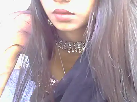 Snapshot of yours-isha chatting on July 11, 4:57 am yours-isha online show from July 11, 4:57 am