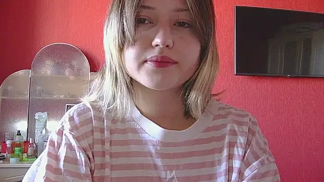 Beloved Mary online show from April 1, 3:30 am