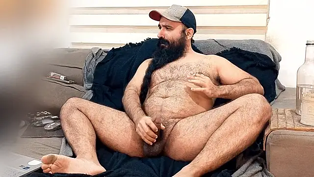 Snapshot of Barba_Negra_Fumador chatting on July 14, 2:05 am Barba Negra Fumador online show from July 14, 2:05 am