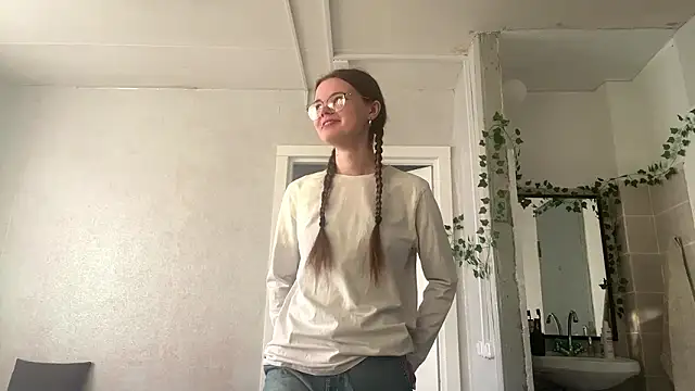 DedraOdneal online show from March 4, 2:58 pm