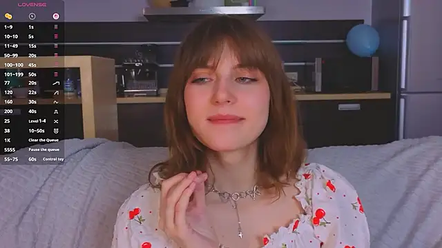 CloverRyan online show from March 5, 2:41 am