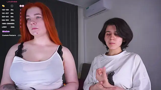 LenoreOlevera online show from April 4, 6:25 pm