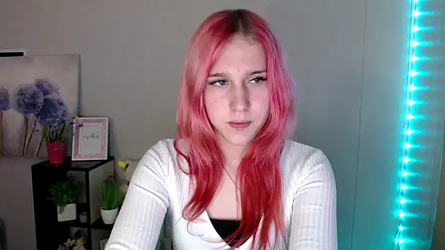 Scarlett lil online show from April 4, 8:43 am