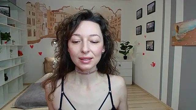 Kate Millersi online show from March 11, 6:51 am