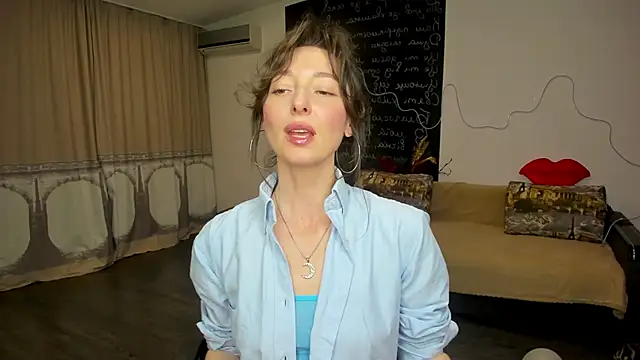 Kate Millersi online show from April 9, 12:11 pm