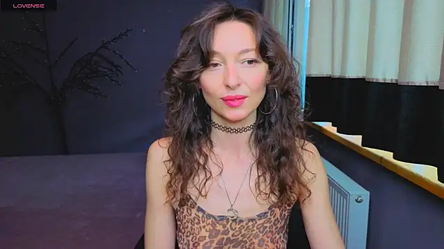 Kate Millersi online show from July 15, 11:39 am