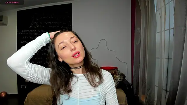 Kate Millersi online show from March 28, 6:25 am