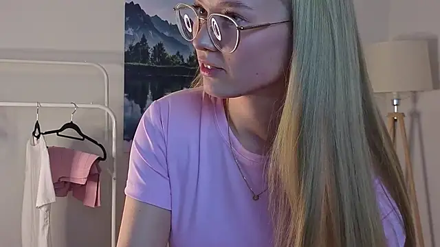 RethaSteimer online show from March 3, 10:44 am