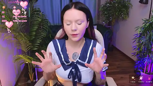 kittenlolla online show from April 7, 5:42 am