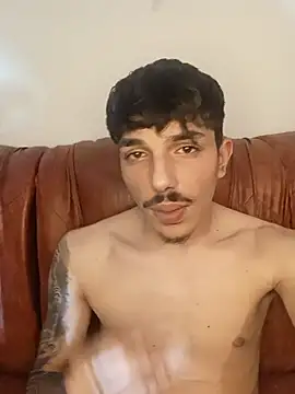 danbig01 online show from March 17, 9:40 pm