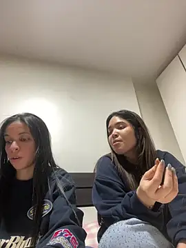 Genblan online show from March 3, 9:33 pm