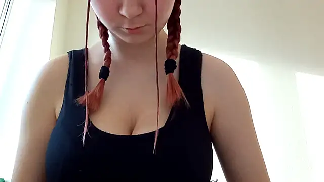 velyraxis online show from May 5, 4:21 pm