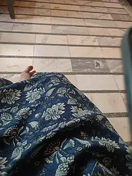 Tamillaxmi12 online show from April 11, 1:46 am