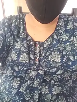 Tamillaxmi12 online show from April 14, 5:45 am