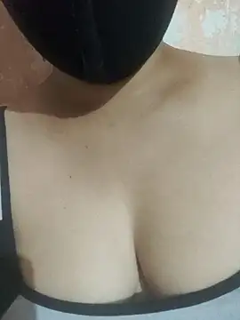 Tamillaxmi12 online show from March 26, 5:44 pm