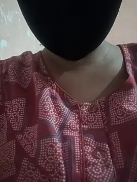 Tamillaxmi12 online show from March 18, 6:09 pm