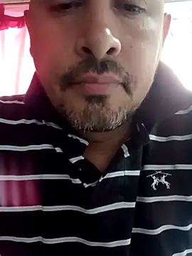 Ezehombre online show from March 12, 1:15 pm