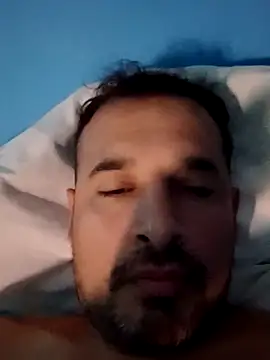 Ezehombre online show from March 10, 4:44 pm