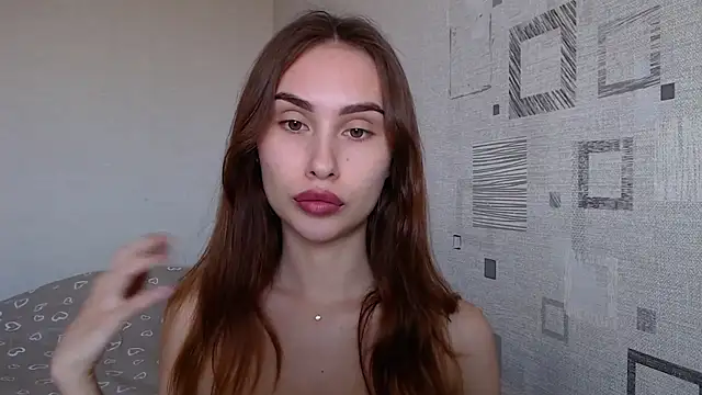 yourameliaa online show from April 5, 10:44 am