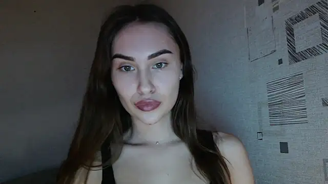 yourameliaa online show from March 5, 2:24 pm