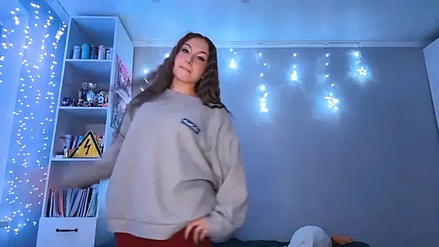 CutieSally online show from March 1, 6:52 pm