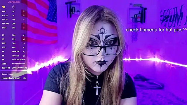 Snapshot of CucKuhta chatting on June 11, 4:15 pm CucKuhta online show from June 11, 4:15 pm