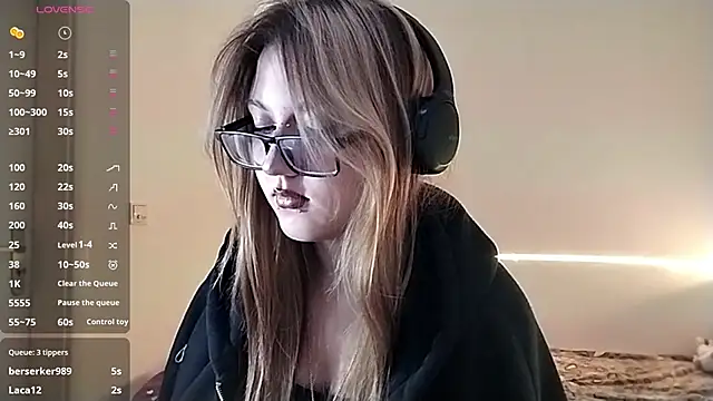 CucKuhta online show from April 9, 4:13 pm