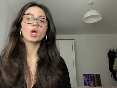 Ellamay06 online show from March 28, 9:16 pm