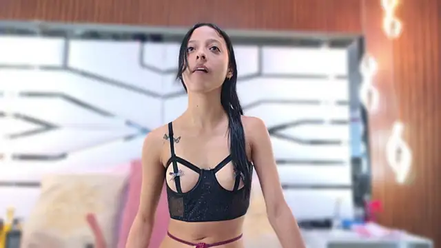 CarolinaHills online show from March 13, 8:58 pm