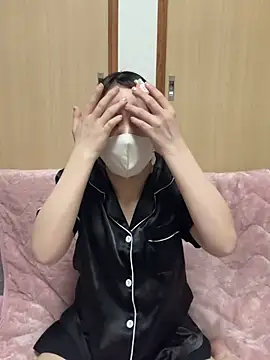 airi-ai0302 online show from March 15, 9:55 pm