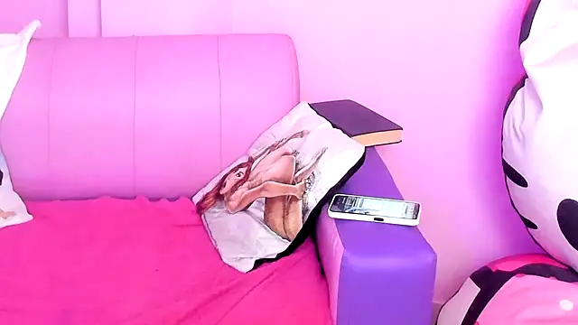 doll katiuska online show from April 11, 12:31 pm