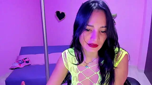 doll katiuska online show from May 8, 12:09 pm