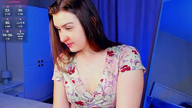 SueWolvin online show from March 9, 6:44 pm