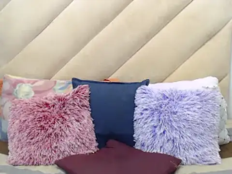 TokyoXXX online show from March 25, 5:23 pm