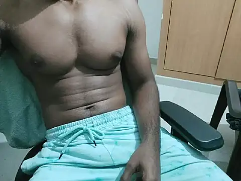 kratosTheHunk online show from August 2, 5:21 pm