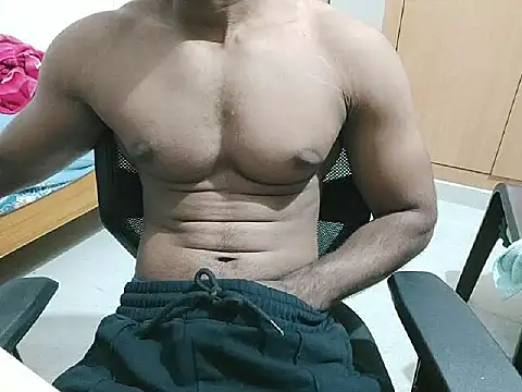 kratosTheHunk online show from June 25, 6:46 pm