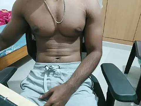 kratosTheHunk online show from June 24, 6:28 pm