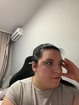 Luizaa004 online show from March 1, 8:20 pm