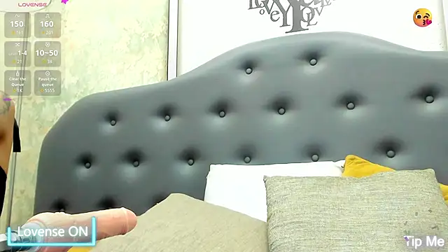 Snapshot of Steissy_cossio chatting on March 2, 2:35 pm Steissy cossio online show from March 2, 2:35 pm