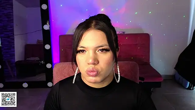 ashley-midnight online show from March 28, 6:31 pm