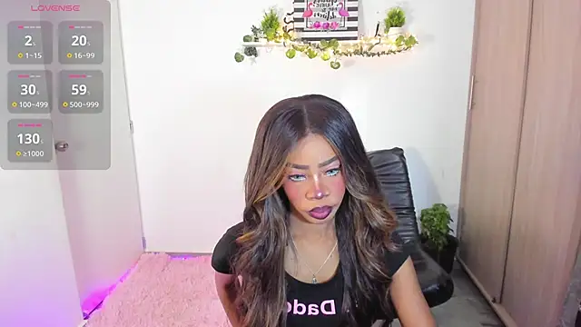 ariabrown23 online show from April 13, 8:46 pm