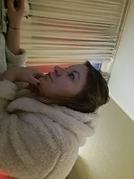 LaraHarper online show from March 14, 4:13 pm