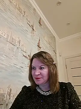 LaraHarper online show from March 30, 9:05 pm