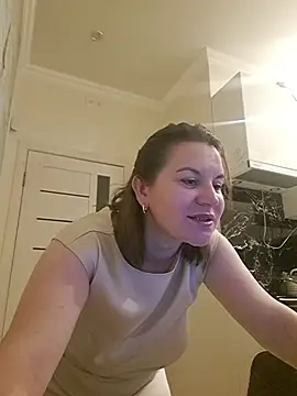 LaraHarper online show from March 24, 10:43 pm