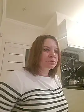 LaraHarper online show from March 15, 4:19 am