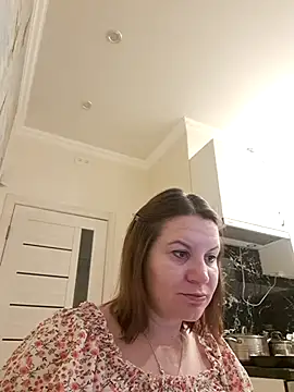 LaraHarper online show from March 3, 11:01 pm