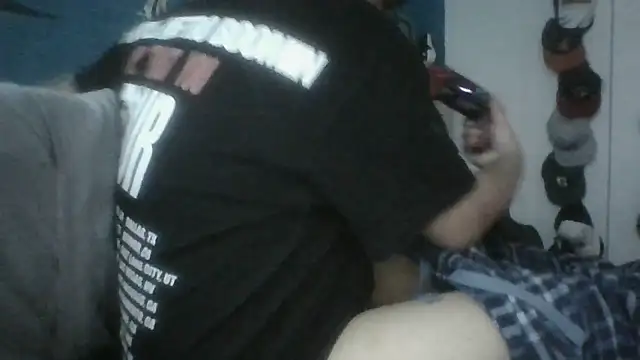 aloking2004 online show from March 2, 11:00 pm